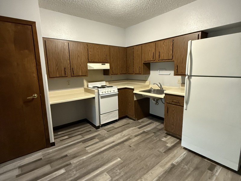 502 Handicapped Unit Kitchen