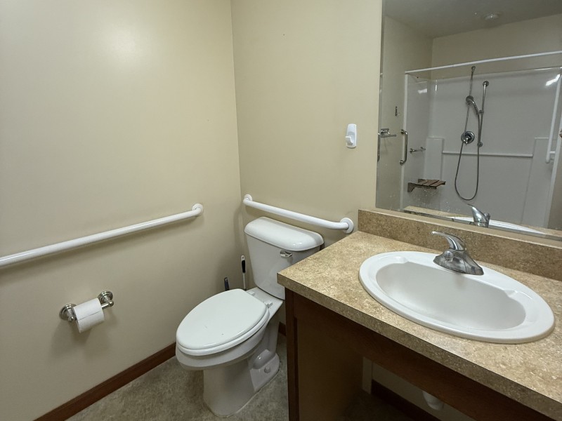EWV Duplex Unit Unit Bathroom