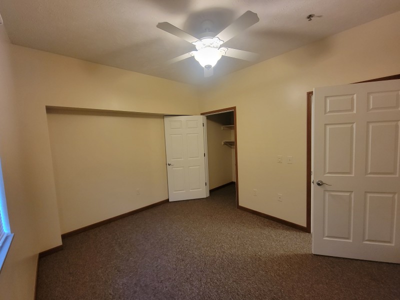 EWV Single Unit Unit Living Room